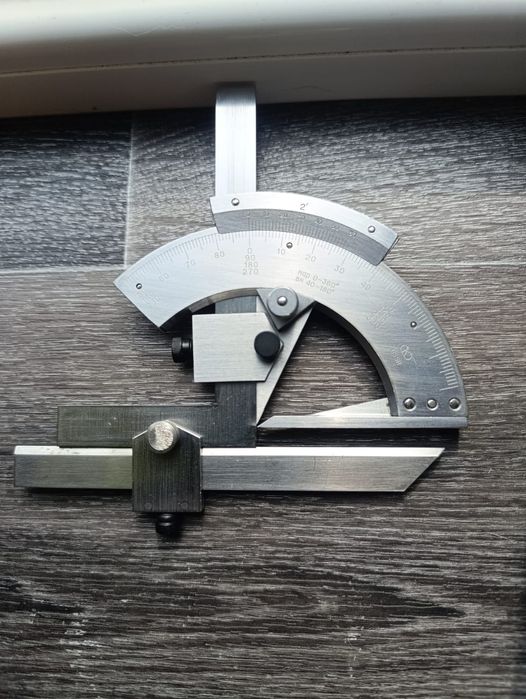 Продам угломер с нониусом