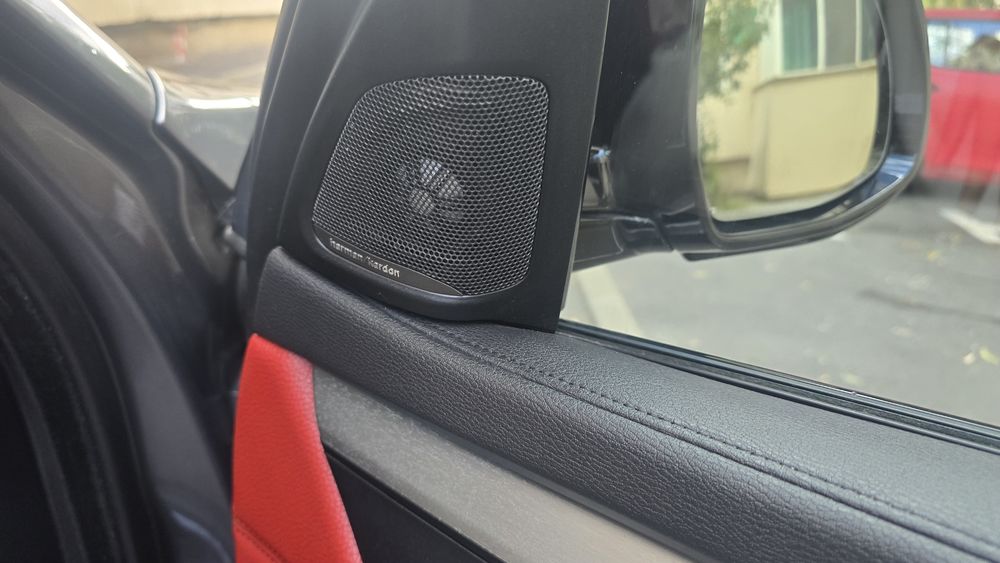 Bmw X6 M 3.0D 258cp/Harman Kardon/camere 360/head up/