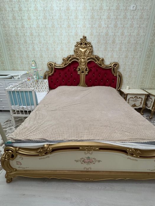 Продам спальни гарнитур