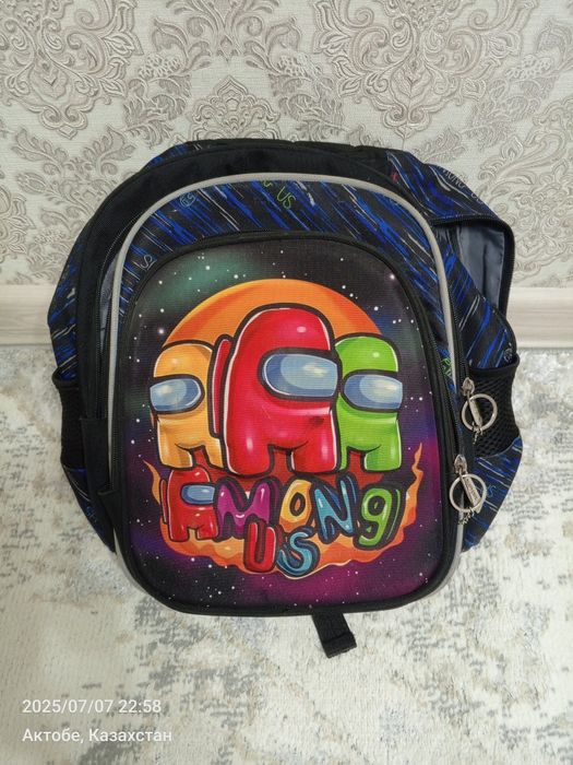 Продам школьный рюкзак among us