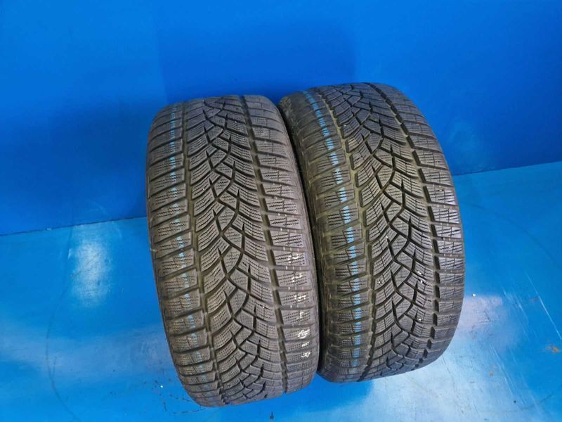 2 Goodyear R18 225/40
зимни гуми DOT4116