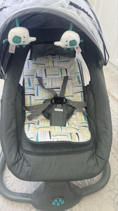 Шезлонг детский новый