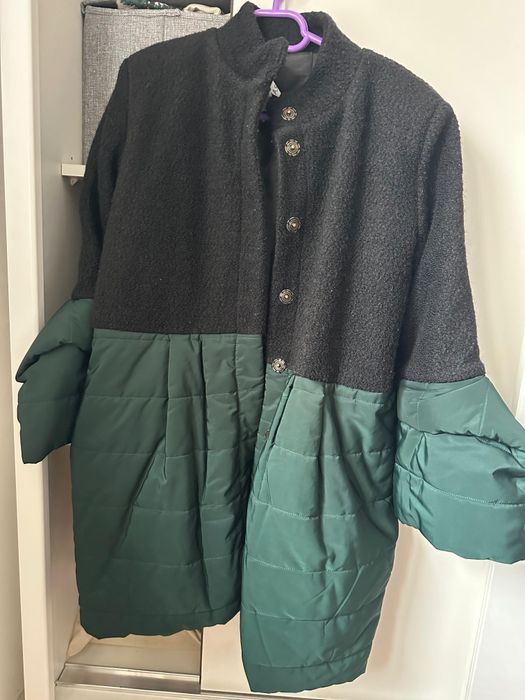 Palton Frambois damă marimea XS
"action": "image_generation",
"action_