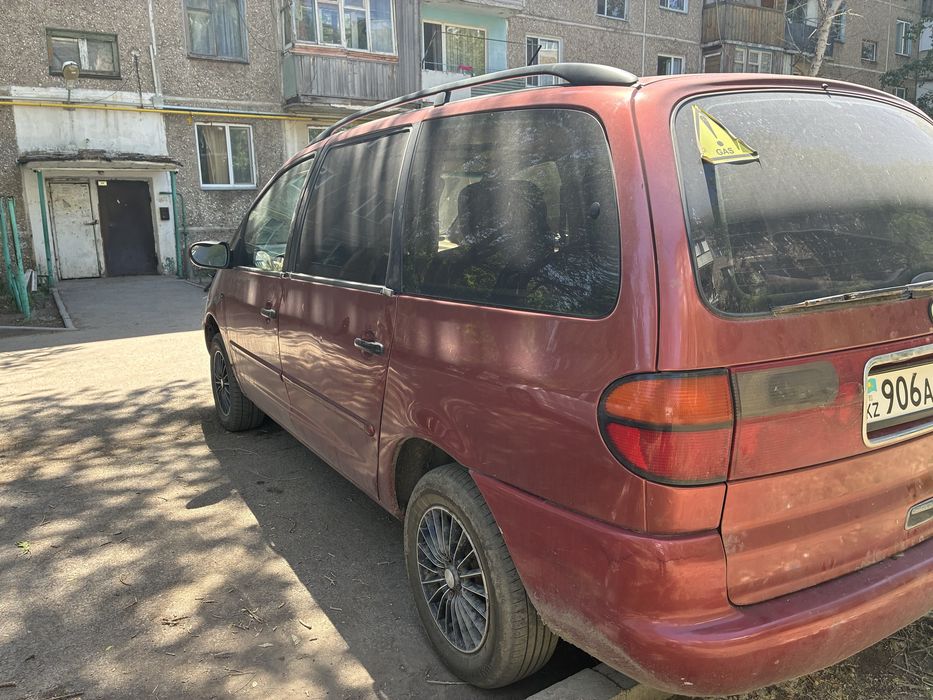 Фольксваген Шаран