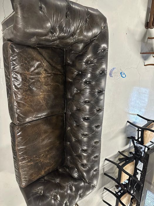 Честърфилд кожени дивани