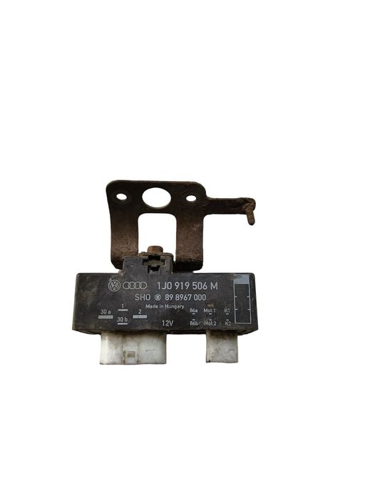 Releu Ventilator Lichid De Racire Volkswagen Polo 9N_ 2001 - 2012 12V