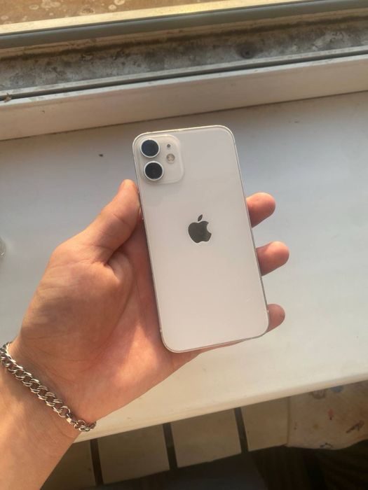 Айфон 12 мини