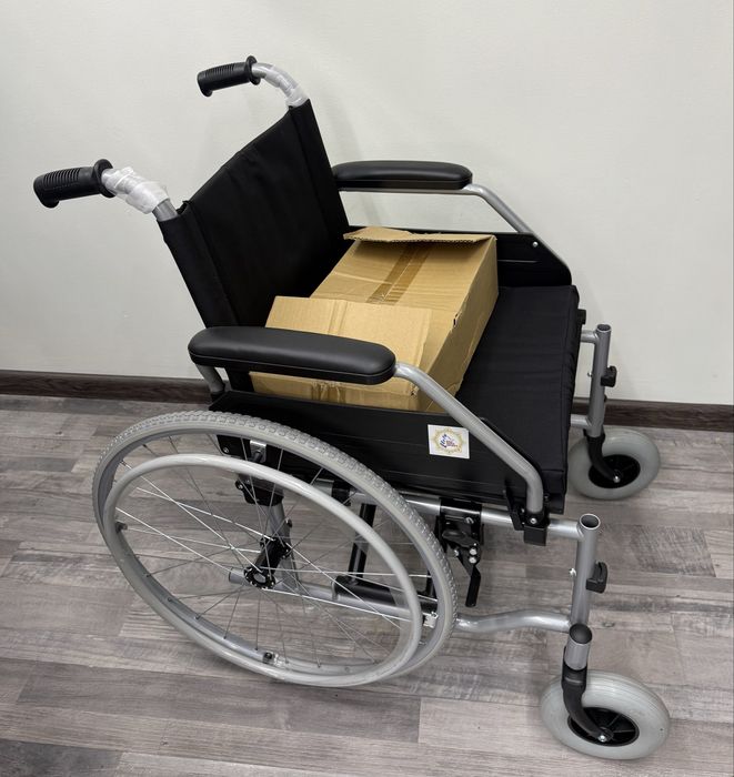 Инвалидная прогулочная кресло-коляска