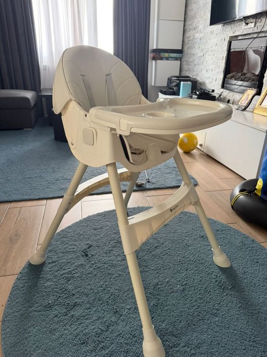 Scaun de masa diversificare bebe