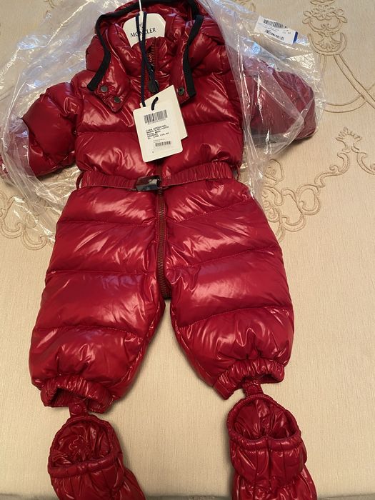 Комбинезон MONCLER