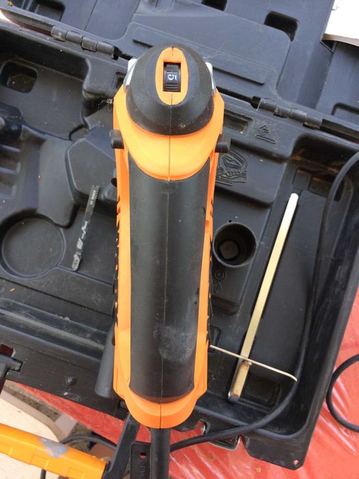 Прободен трион WORX WX474