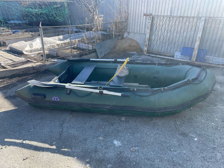 Продам надувную лодку