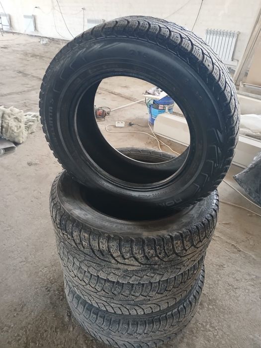 215/65R16 зимния резина б/у