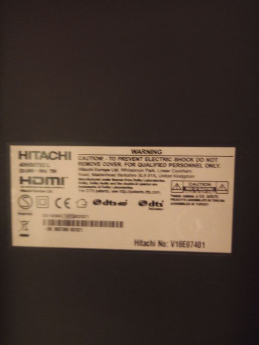 Телевизир HITACHI-40 инча.