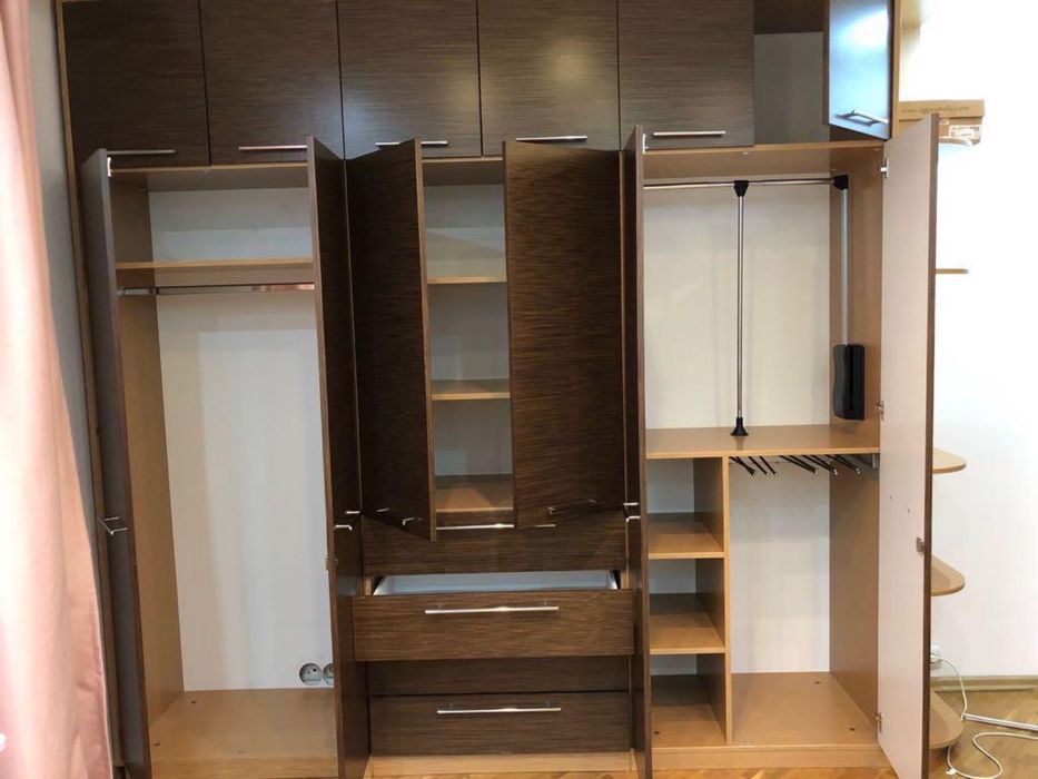 Шкаф-гардеробная  3х3