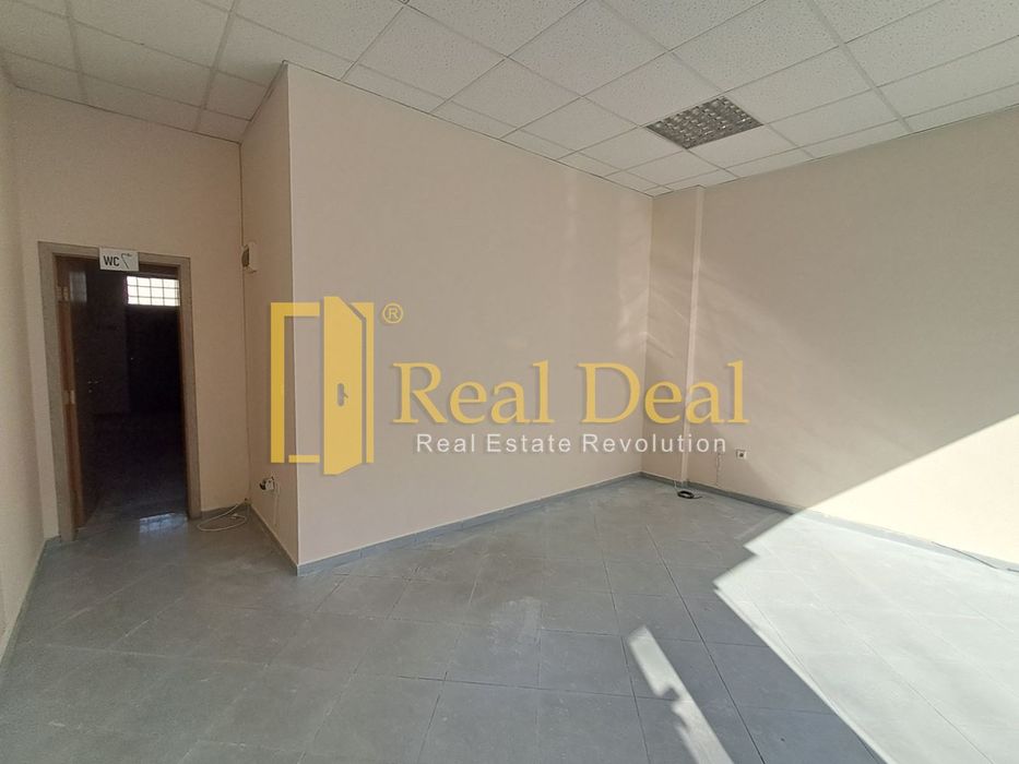 Магазин в София Център площ 50 цена 650