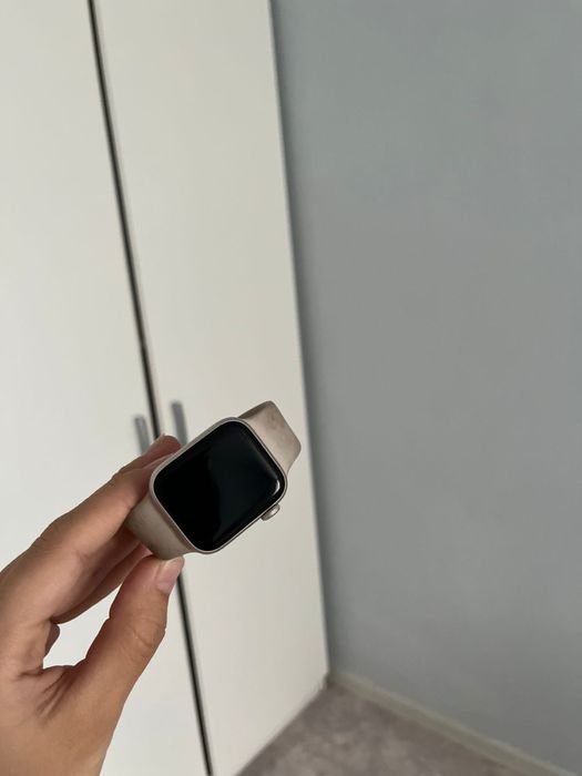Apple watsh se 40мм сатылады