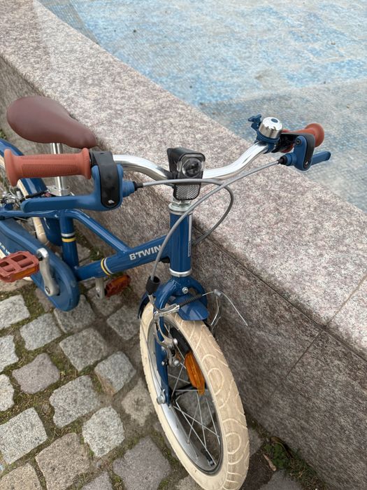Олекотено детско колело B'TWIN City 900 ALU (16 инча) + помощни гуми