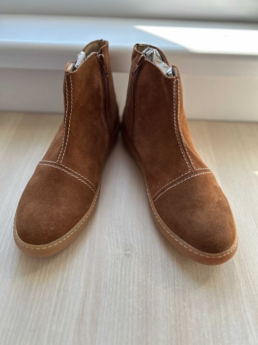 Продавам нови дамски кожени анатомични обувки SAGUY'S