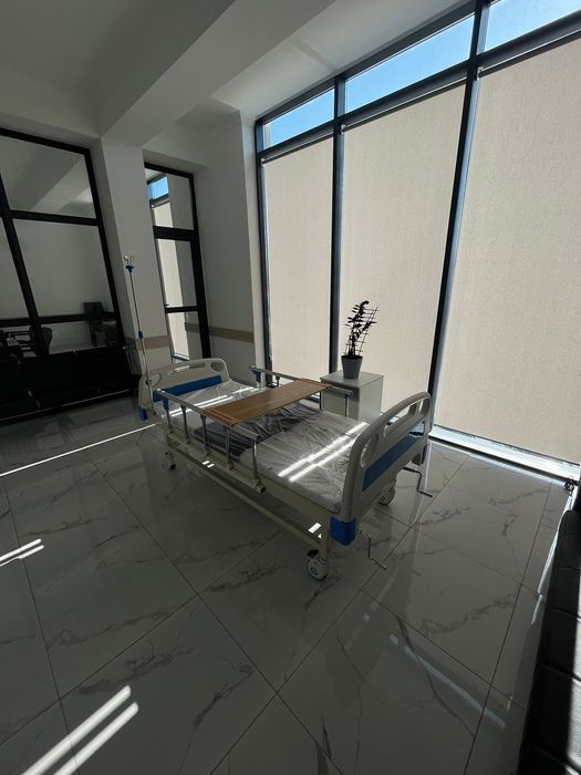 Медицинская кровать