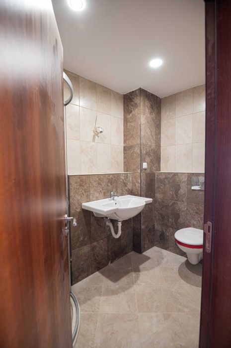 Продава се Тристаен апартамент в Балчик - 110 кв.м за 974 €/кв.м - Снимка #9