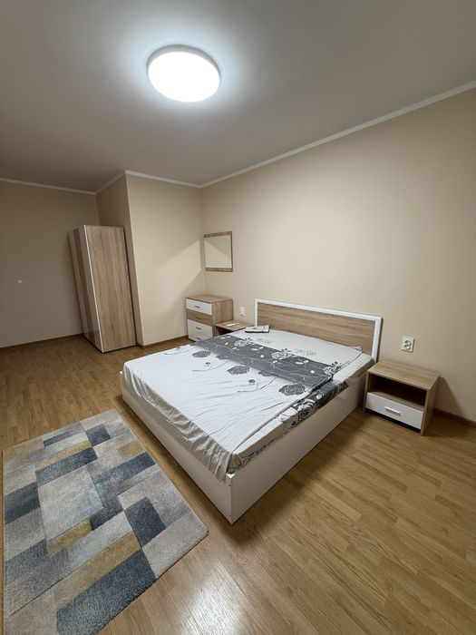 Дава се под наем Тристаен апартамент в София, Хладилника - 110 кв.м за 841.5 € - Снимка #9