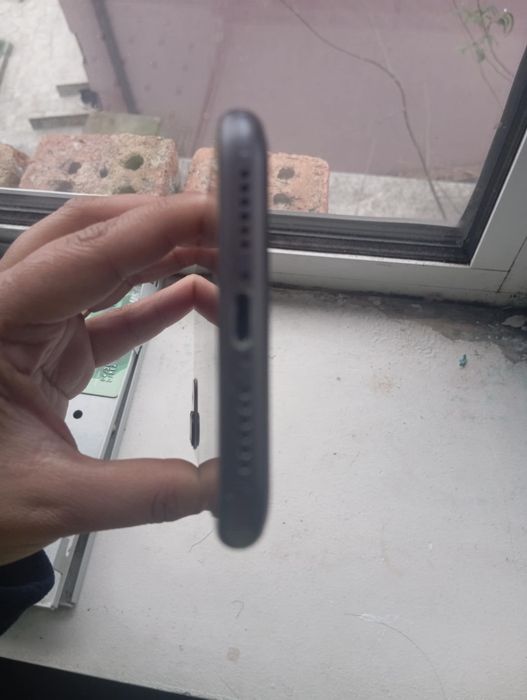 iPhone 11 черен цвят