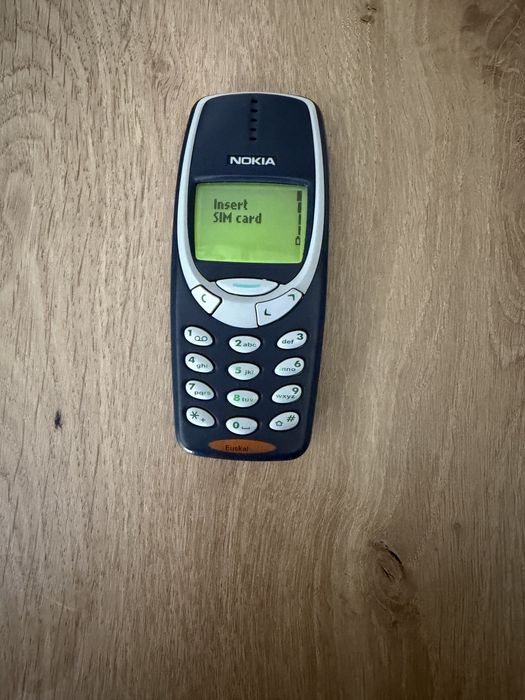 Vand  / schimb cu bicicleta Telefon ca nou cu baterie noua