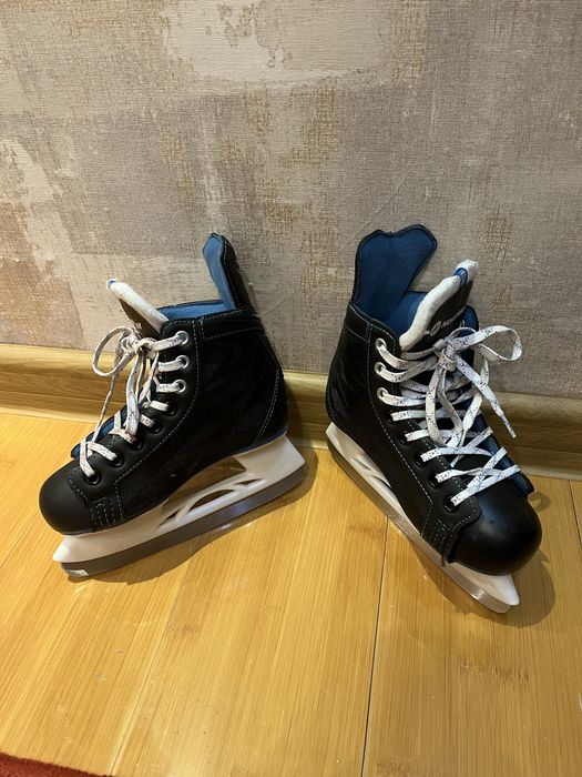 Продам детские коньки nordway