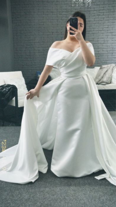 Счастливое свадебное платье!