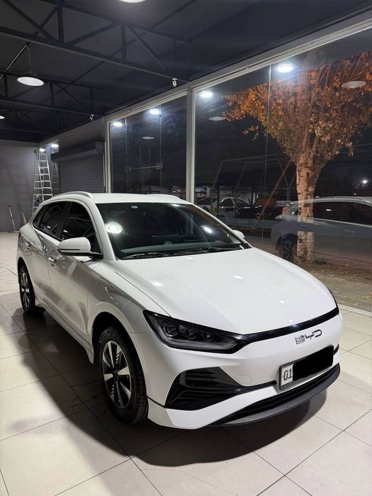 Byd e2 luxury sotiladi