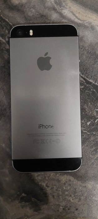Vind Iphone 5S functional pentru Piese.