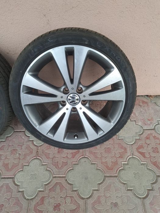 Jante aluminiu / anvelope vara 225/40R18