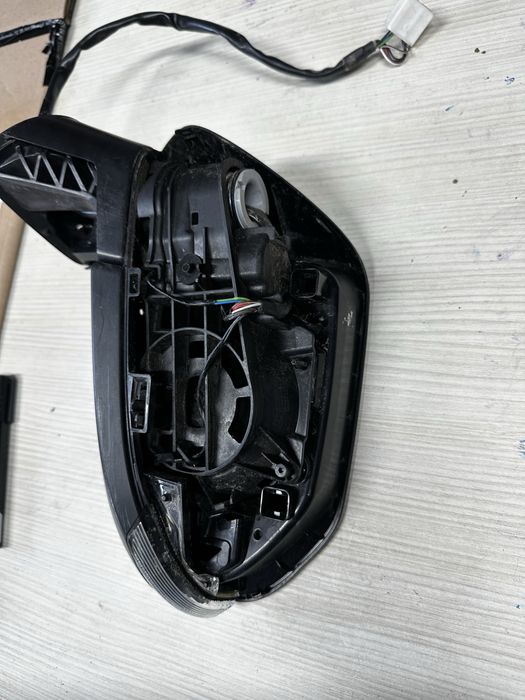 Oglindă stânga toyota corolla e21.