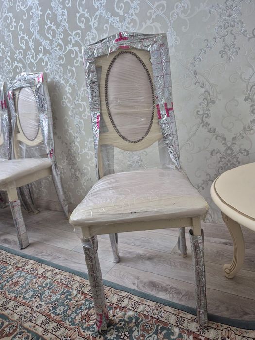 Продам новые стулья, срочно!