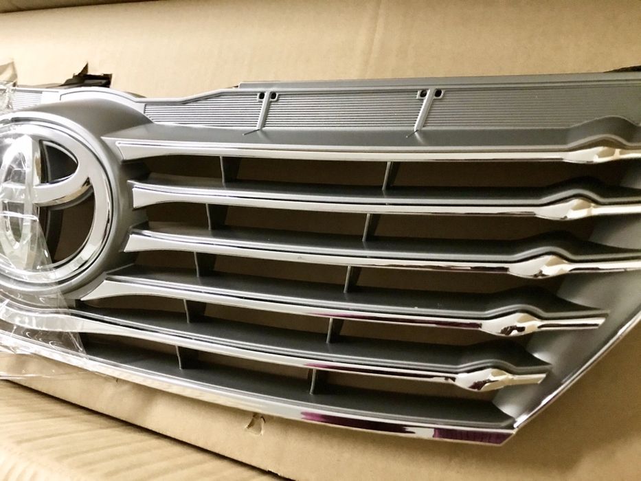 Решетка радиатора Камри 50 Camry 50