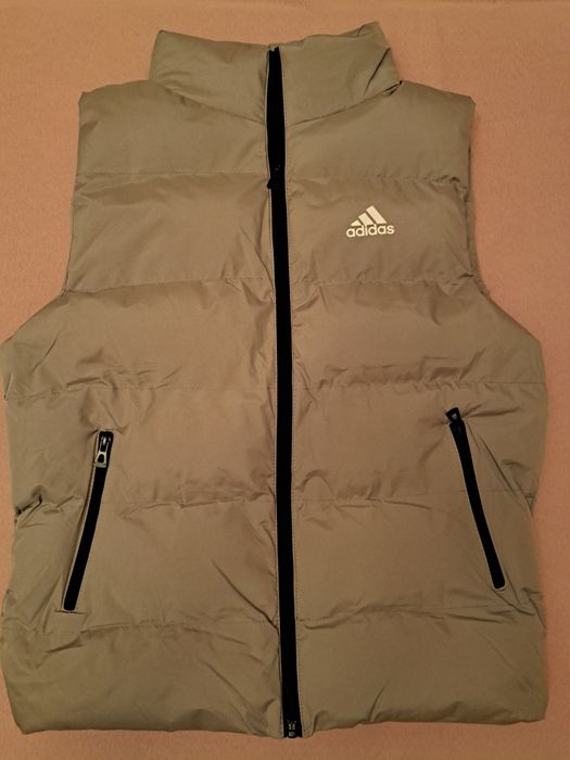 Жилетки Adidas (L) Новые