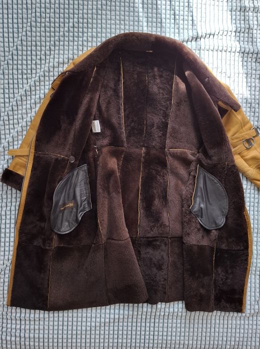 Продам женскую дубленку