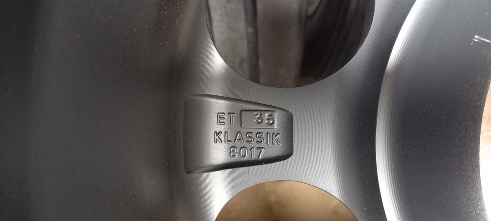 Офроуд гума YOKOHAMA GEOLANDAR X-MT  35X12.5R17 джанта delta  17"