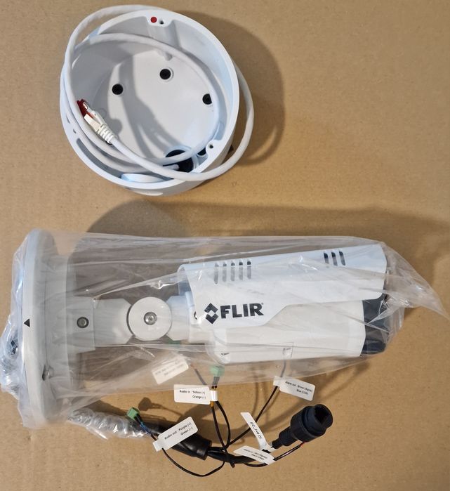 FLIR CB-6404-21-I Quasar 4MP Premium Varifocal Bullet Camera QHD