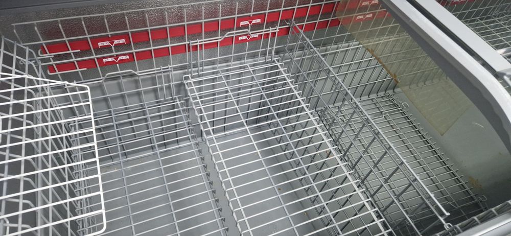 Vitrină frigorifică congelator