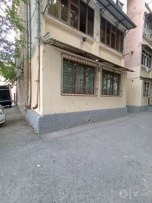 Срочно продаётся 3х комнатная квартира в центре города