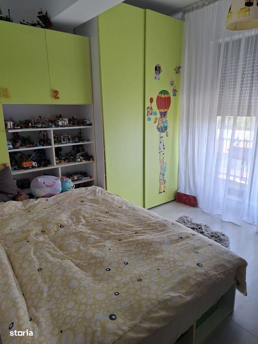 apartament 3 camere decomandat