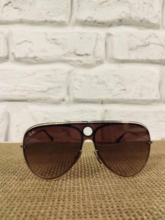 Tom Ford , Marc Jacobs , Just Cavalli , Ray Ban