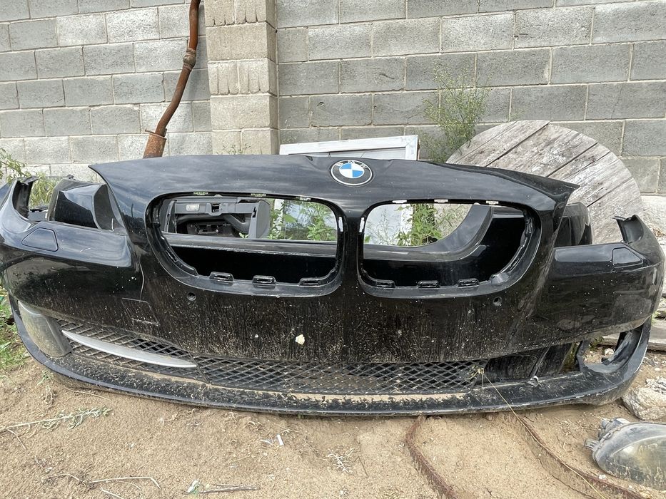 Бампер Bmw f 10 бмв ф 10 передний  зад тоже есть