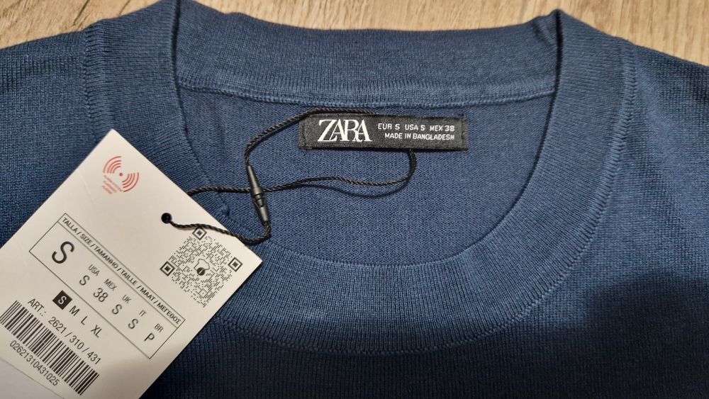 Bluza Albastra Nouă