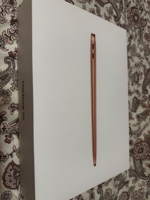 Macbook air retina display