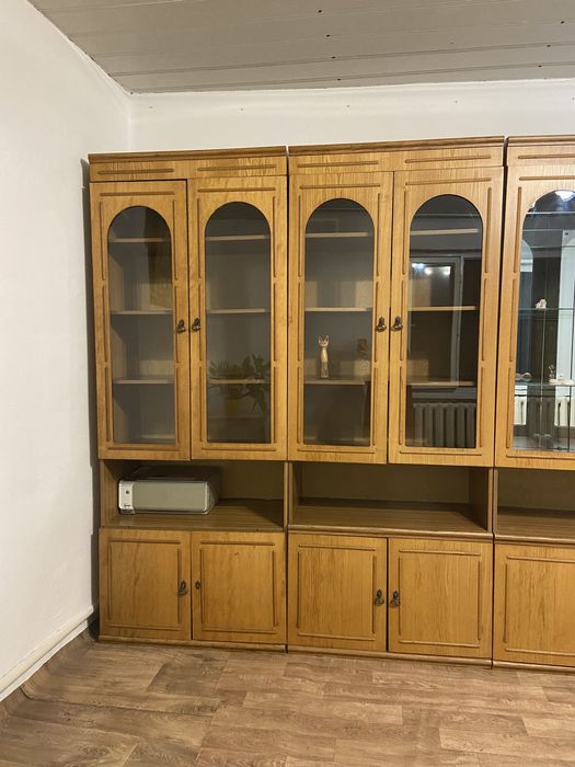 Шкаф сервант, стенка