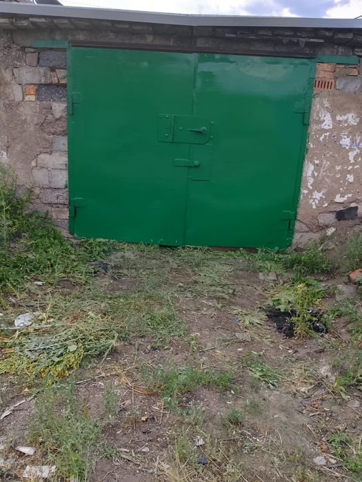 Продам гараж в Сортировке без документов