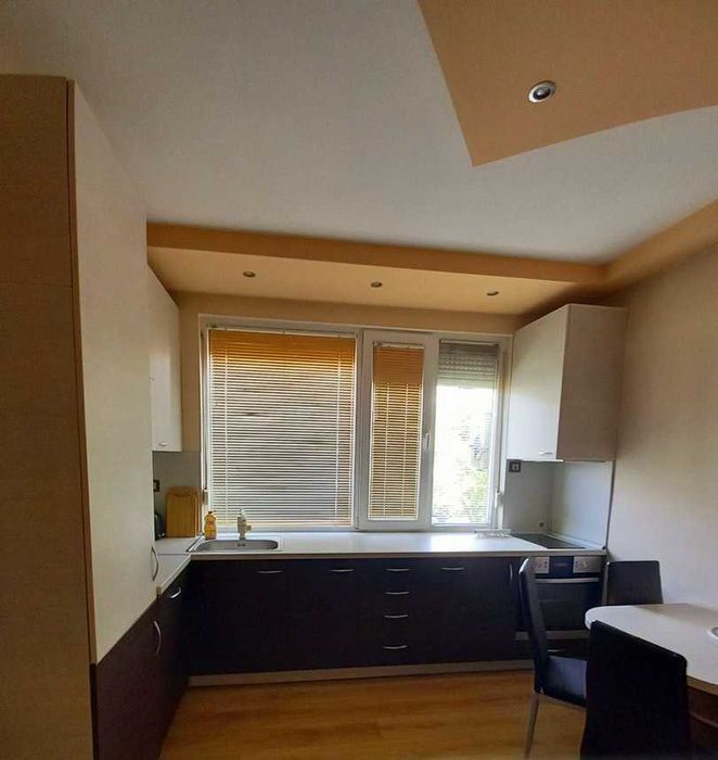 Дава се под наем Тристаен апартамент в Пловдив, Каменица 1 - 76 кв.м за 500 € - Снимка #2